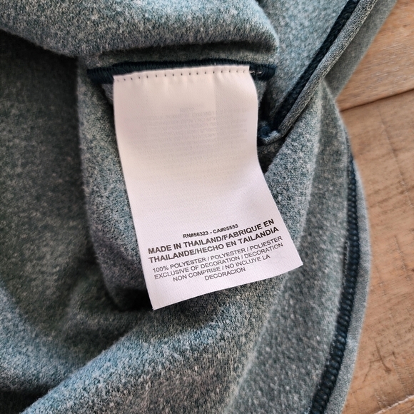 Nike Dri- Fit Half Zip Pullover - Picture 4 of 4